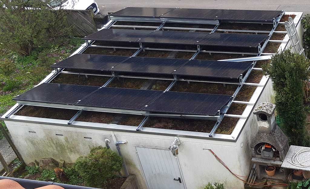 Alu-Konstruktion für 12 Solarpanele